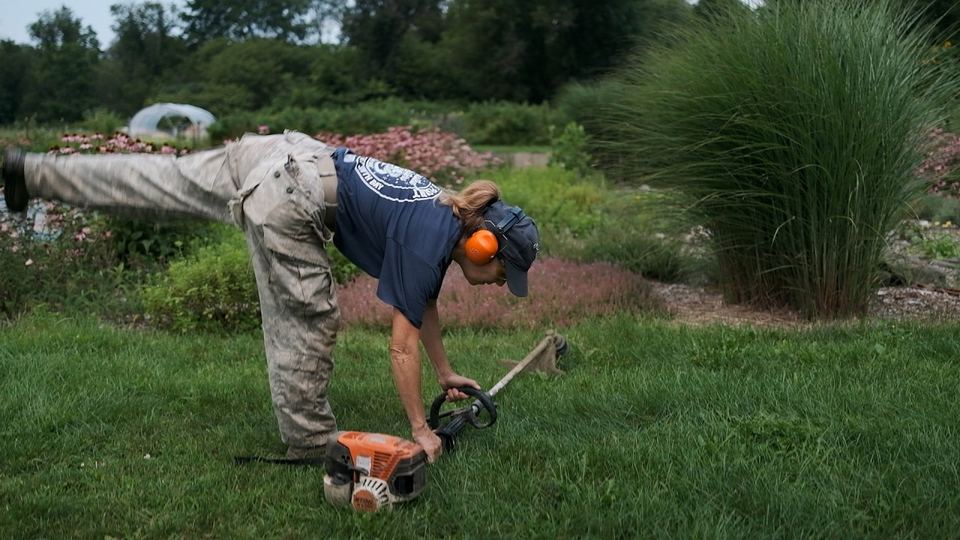 Play: How to Lift on the Farm